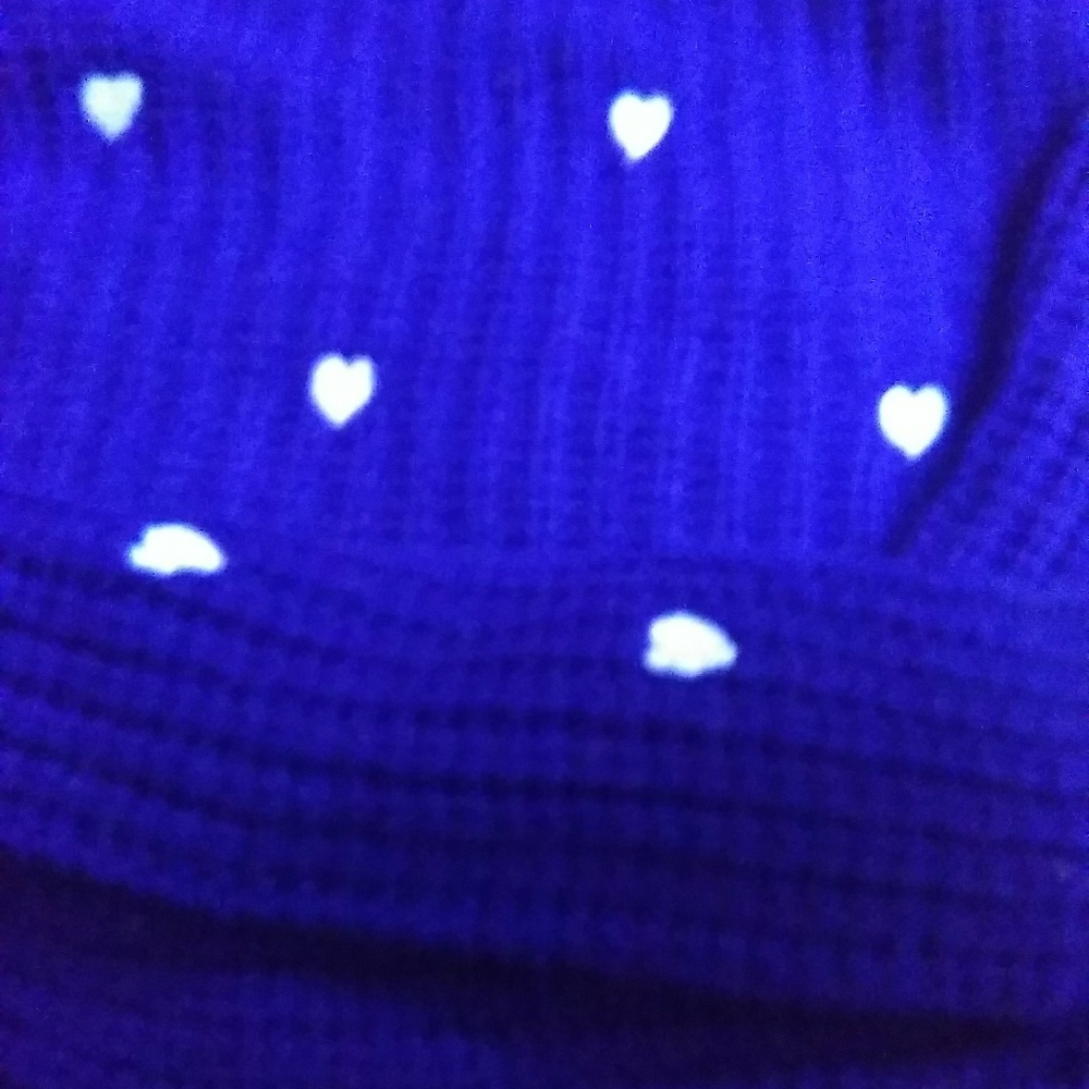 Sweater - Picture 4 of 4